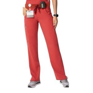 FIGS Scrub Pants Women's Size Medium‎ Petite Clay Red Kade Cargo Straight Leg
